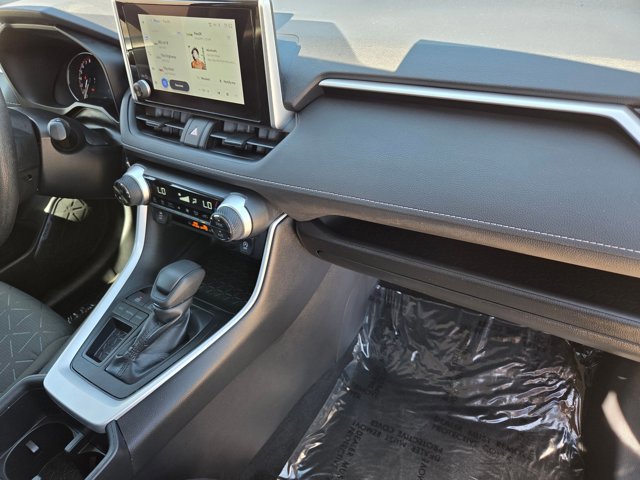 Used 2023 Toyota RAV4 XLE image 20