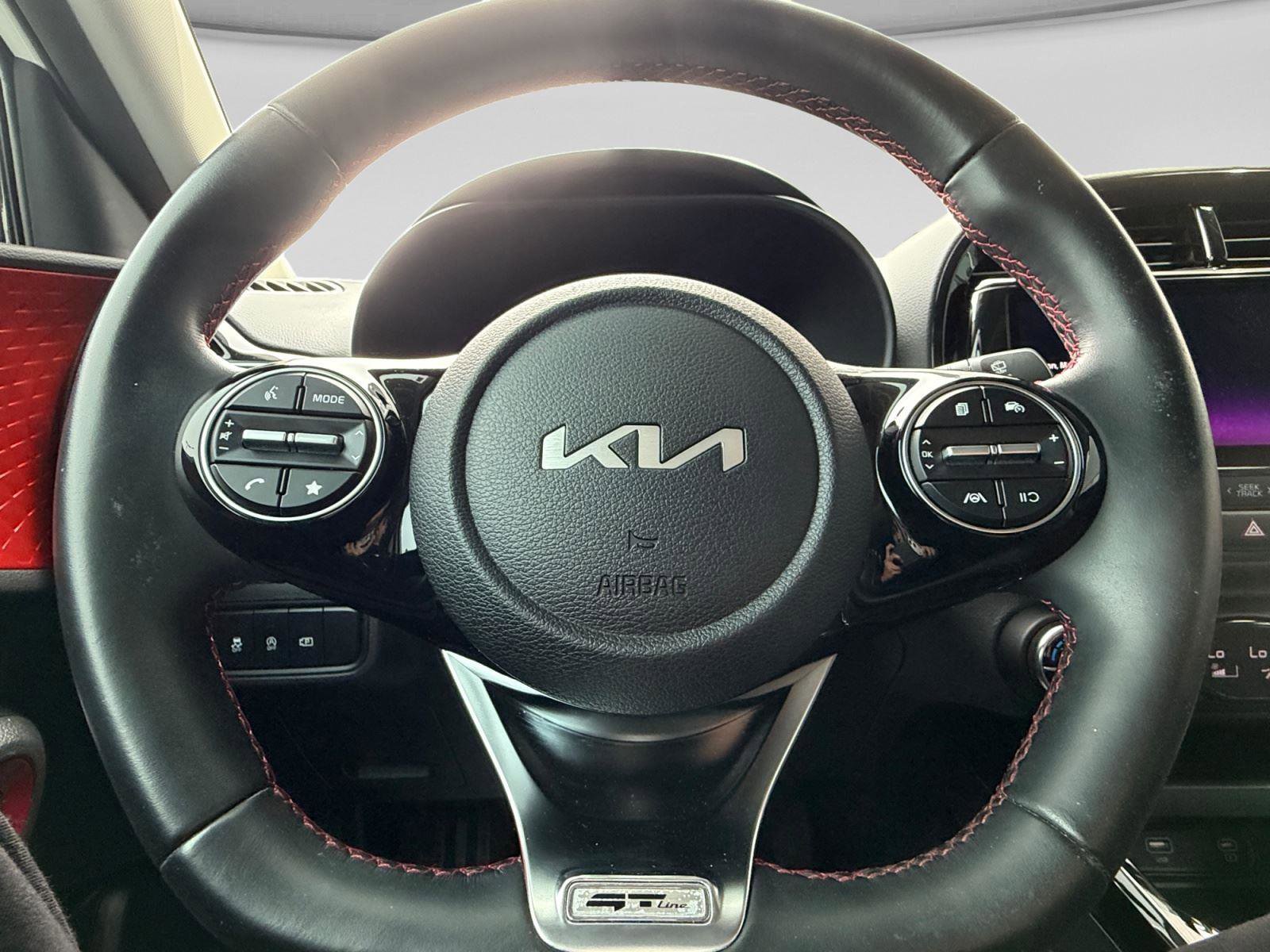 Certified 2023 Kia Soul GT-Line image 15