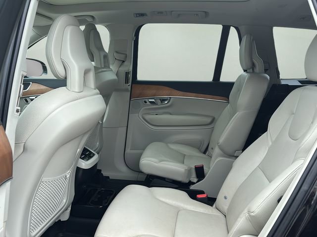Used 2021 Volvo XC90 T6 Momentum w/ Advanced Package AWD/4WD image 14