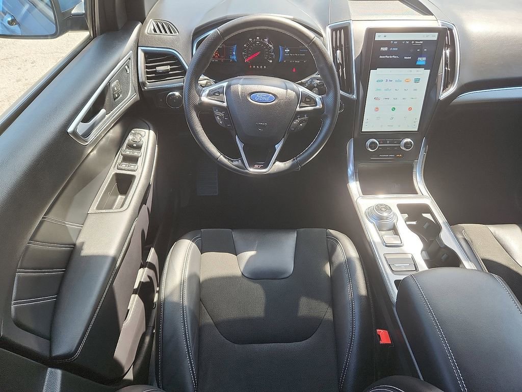 Used 2021 Ford Edge ST image 7