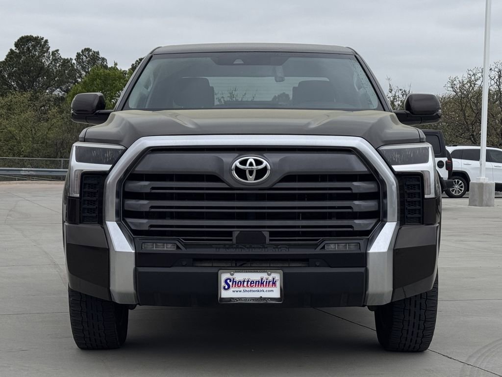 Used 2023 Toyota Tundra Limited w/ Power Package image 7