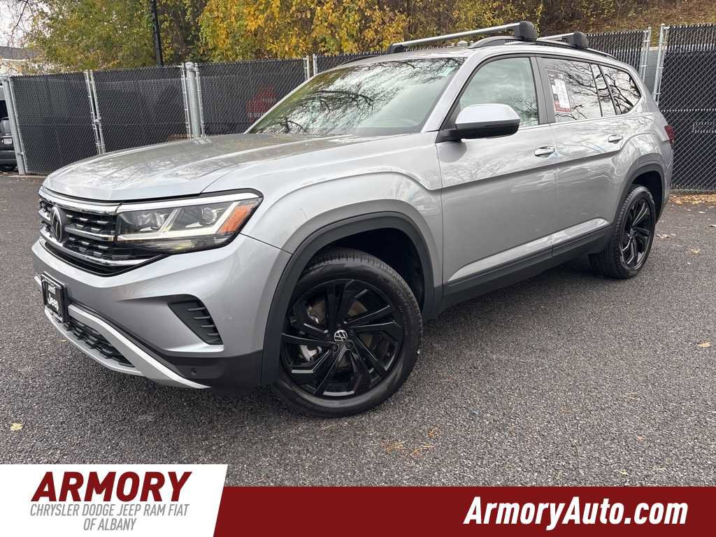 Used 2022 Volkswagen Atlas SE w/ Panoramic Sunroof Package image 1