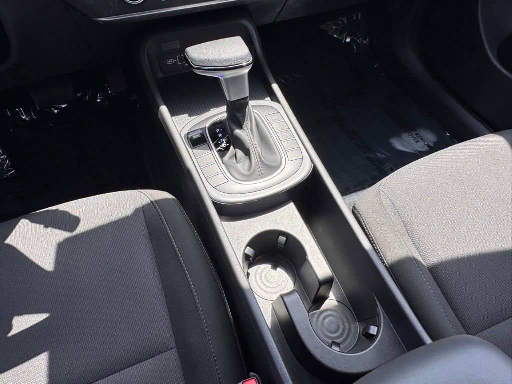Used 2024 Hyundai Kona SE FWD image 24