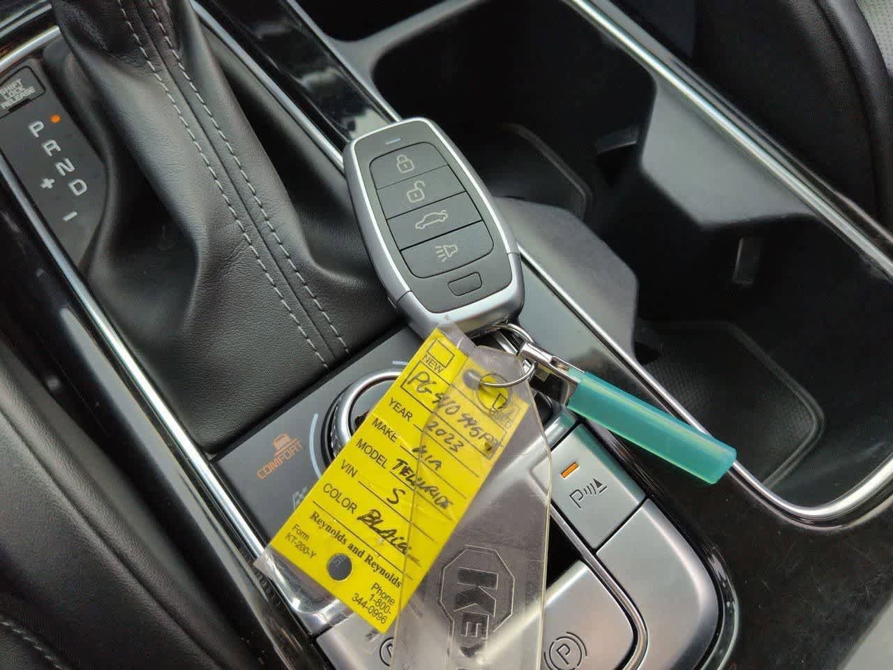 Used 2023 Kia Telluride S AWD/4WD image 36