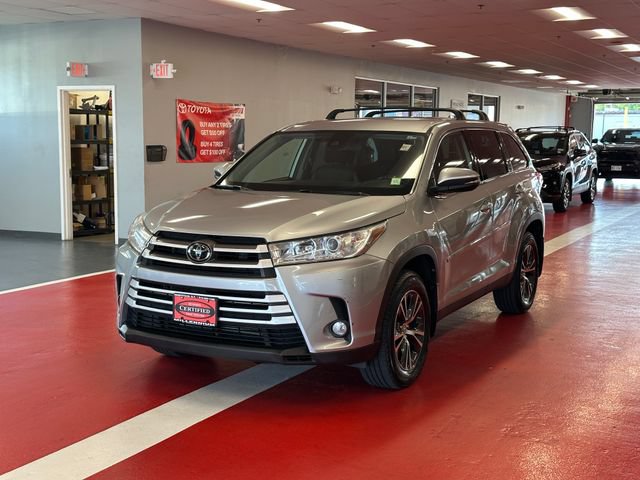 Certified 2019 Toyota Highlander Plus AWD/4WD image 11