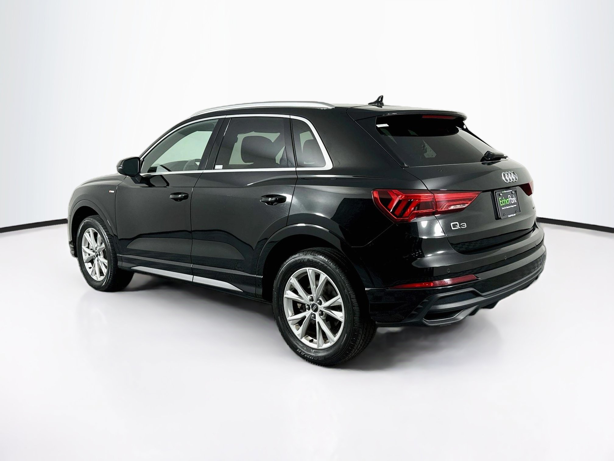 Used 2025 Audi Q3 2.0T Premium AWD/4WD image 5