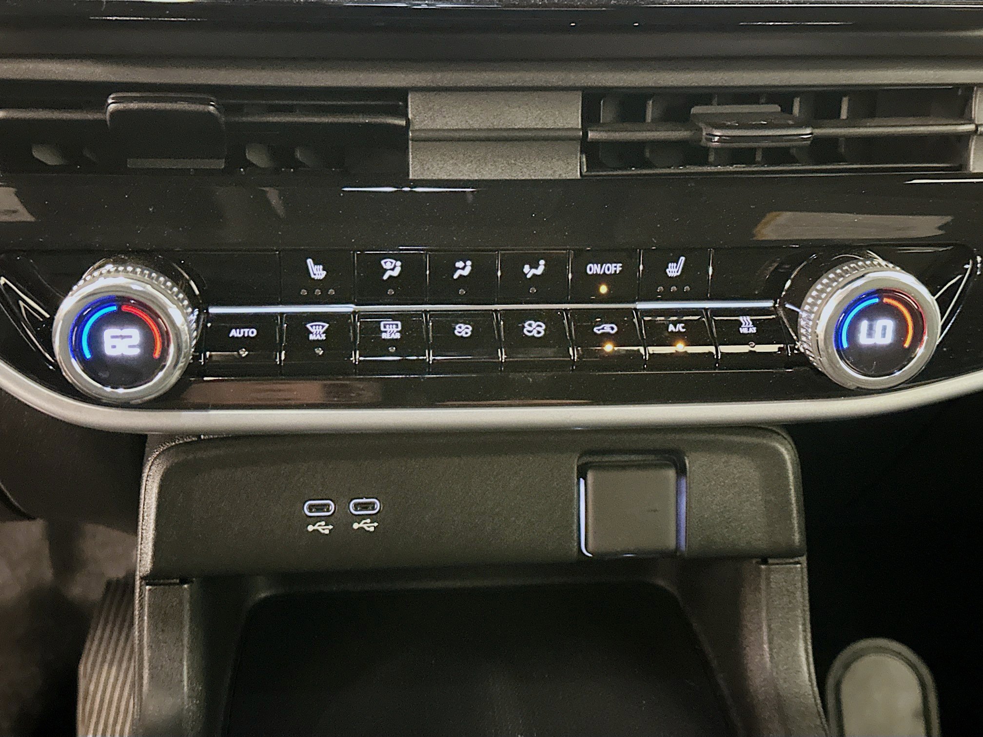 Used 2024 Honda Prologue EX image 24