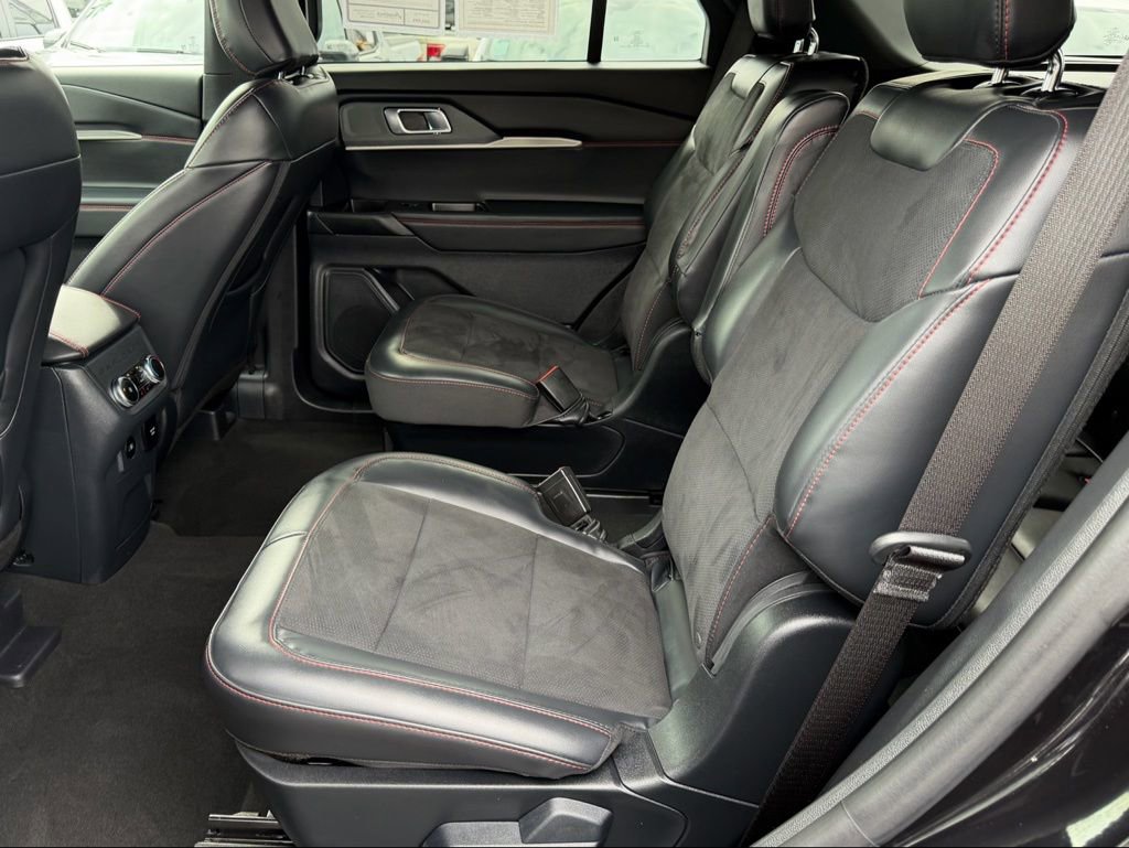 Used 2026 Ford Explorer ST image 30