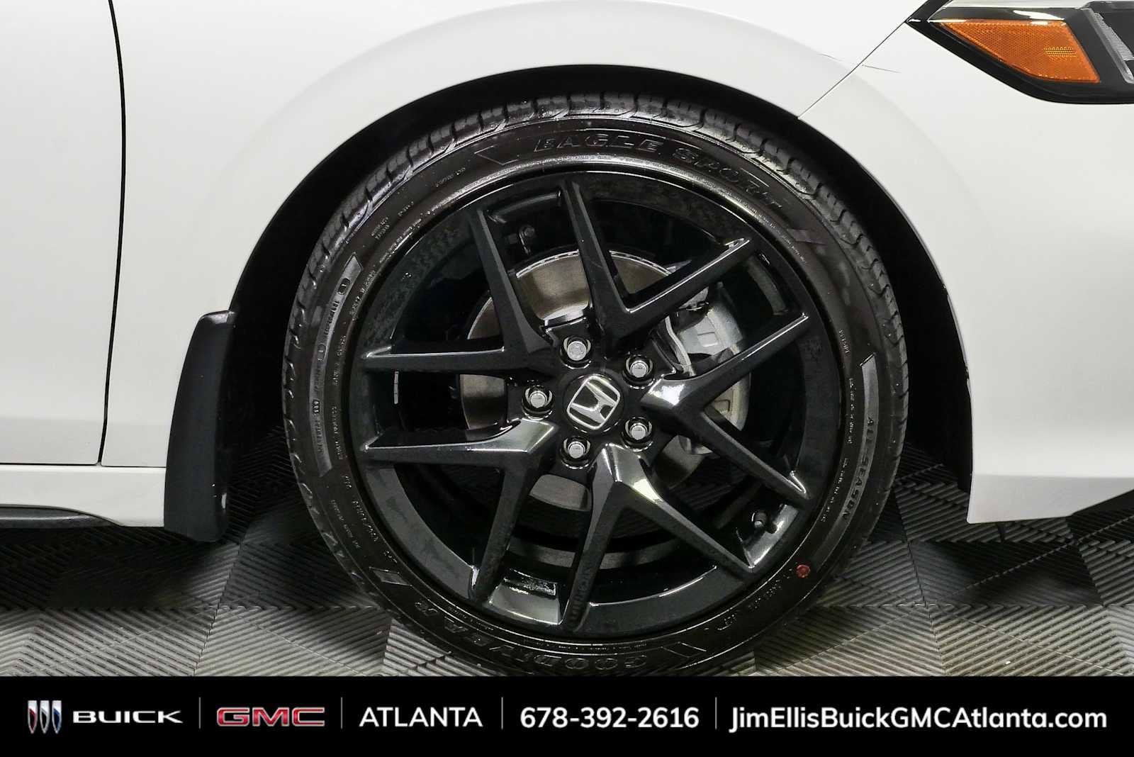 Used 2025 Honda Civic Sport image 33