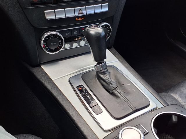 Used 2013 Mercedes-Benz C 250 Sedan w/ Multimedia Pkg image 19