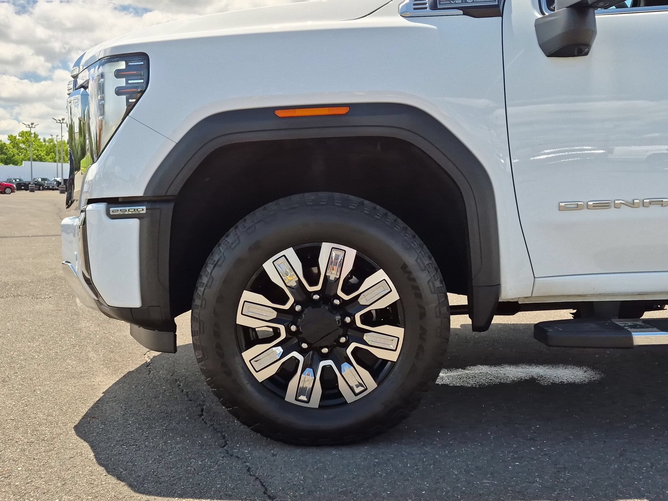 Certified 2024 GMC Sierra 2500 Denali w/ Snow Plow Prep/Camper Package AWD/4WD image 32