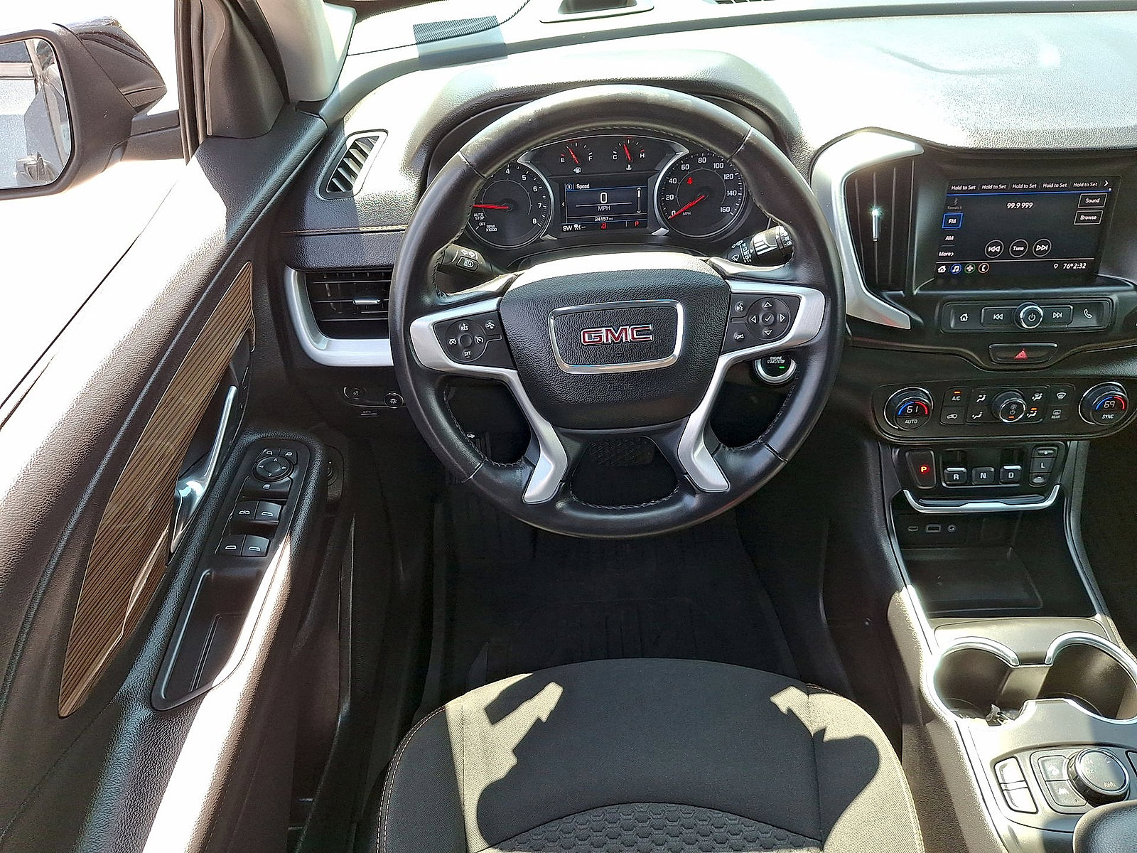 Used 2021 GMC Terrain SLE w/ Driver Convenience Package AWD/4WD image 21