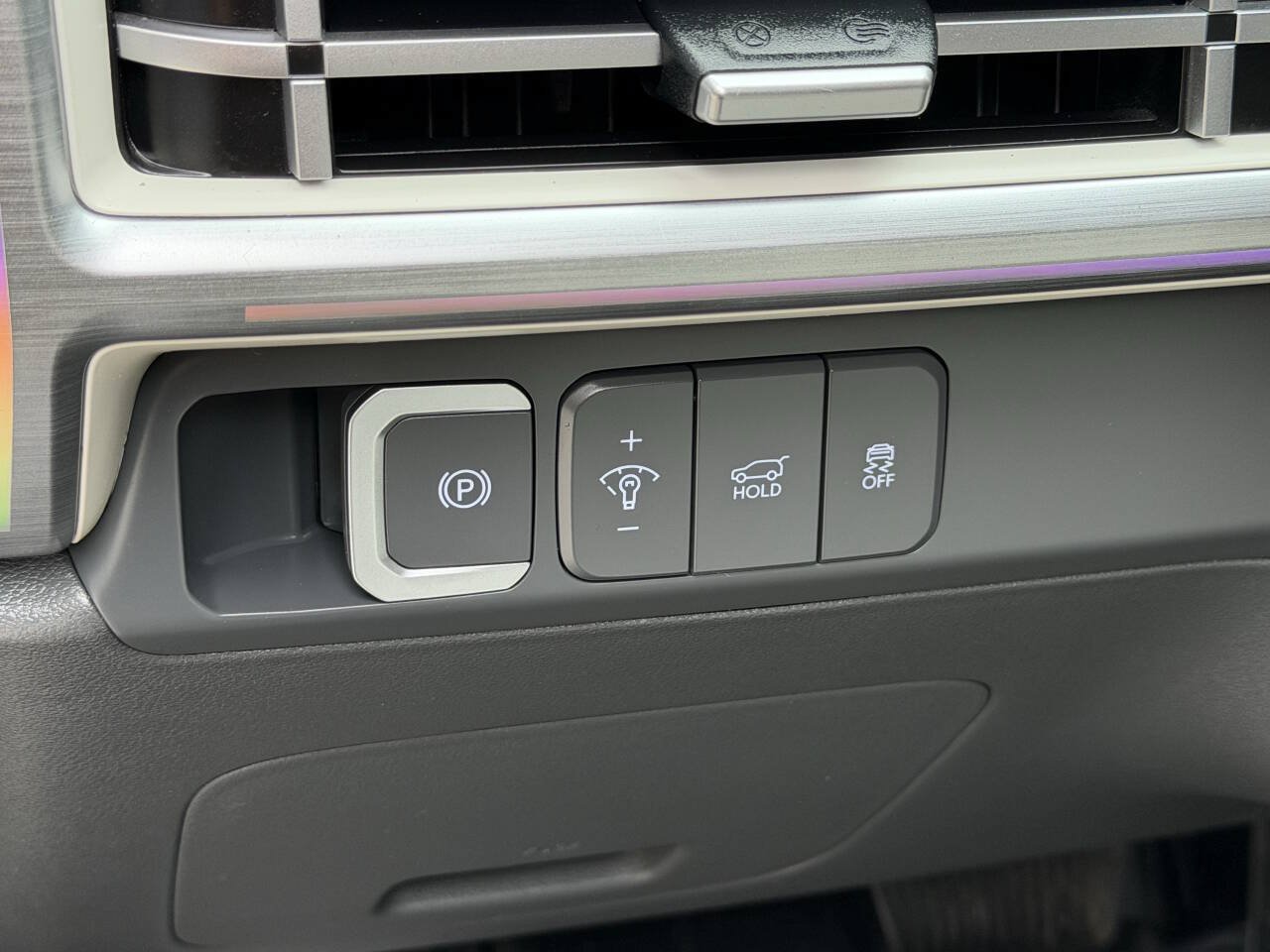 Used 2024 Hyundai Santa Fe Calligraphy AWD/4WD image 30