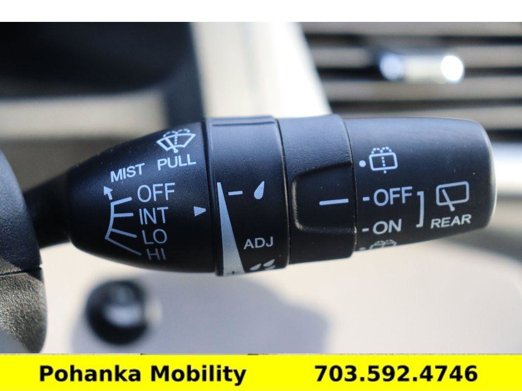 Used 2012 Honda Odyssey Touring image 11