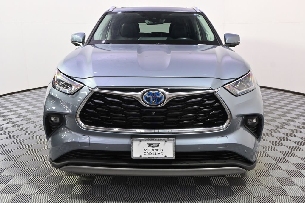 Used 2023 Toyota Highlander Platinum image 10