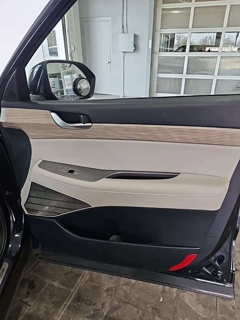 Used 2022 Hyundai Palisade Limited image 11