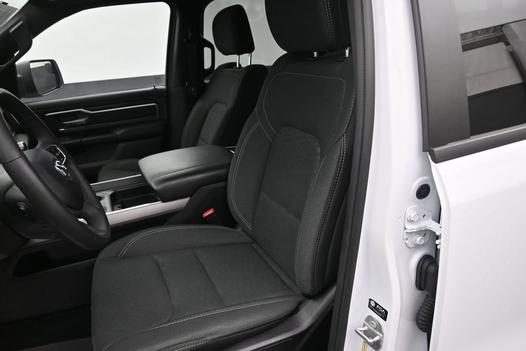 Used 2025 RAM 1500 Big Horn AWD/4WD image 13