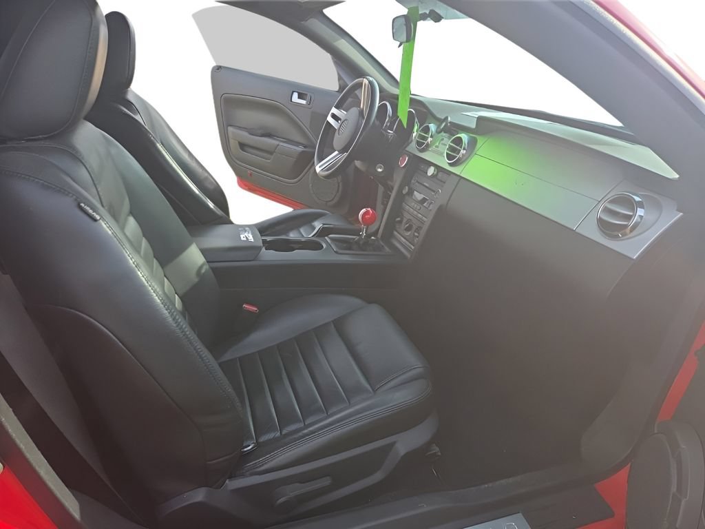 Used 2008 Ford Mustang GT Premium RWD image 12