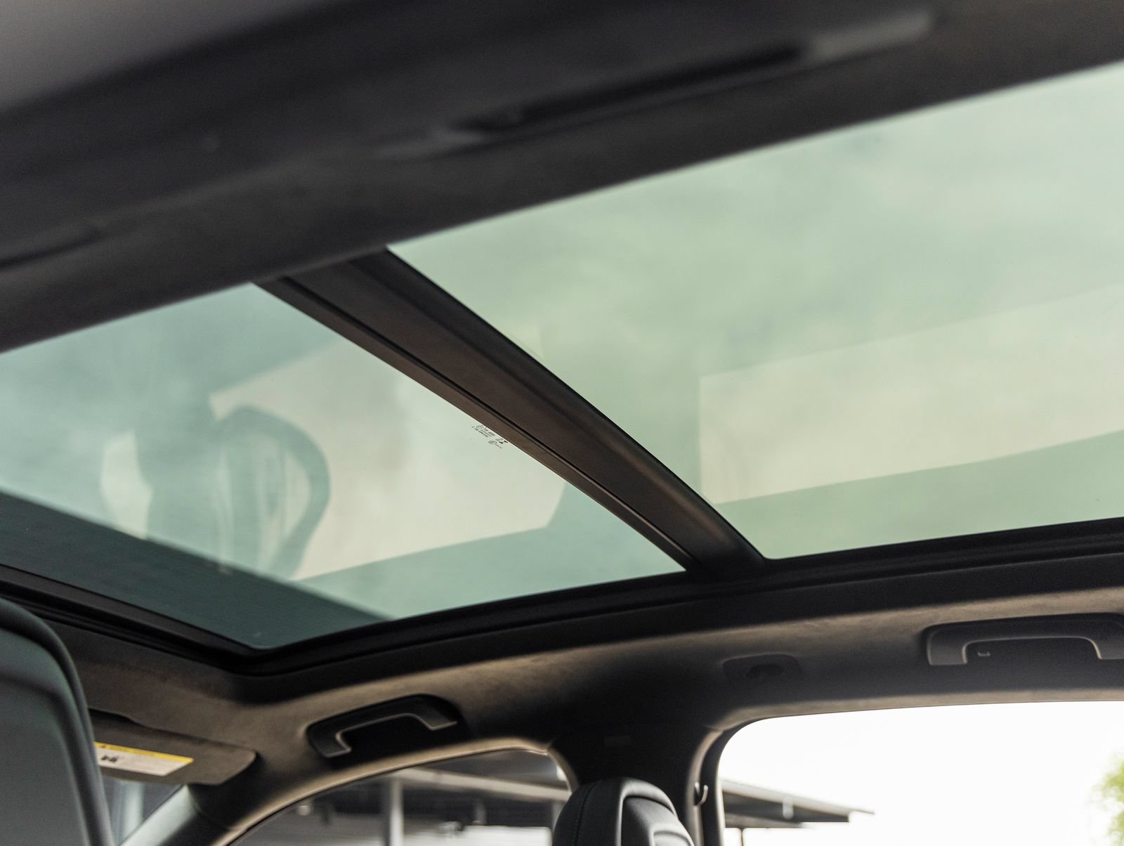New 2025 Porsche Cayenne Turbo AWD/4WD image 26