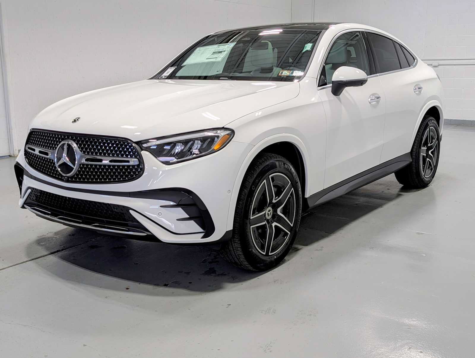 New 2026 Mercedes-Benz GLC 300 4MATIC image 1