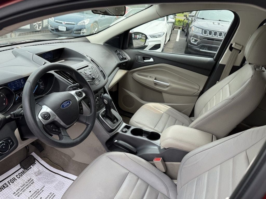 Used 2014 Ford Escape SE FWD image 10