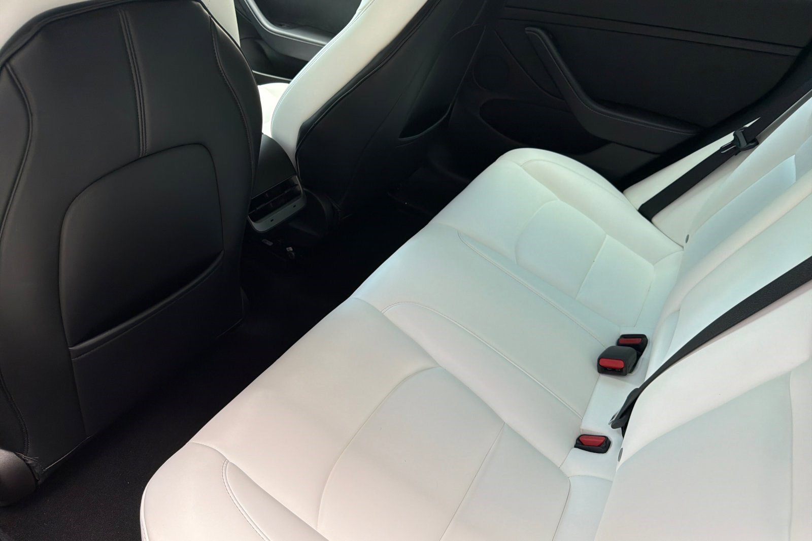 Used 2022 Tesla Model 3 Performance AWD/4WD image 15