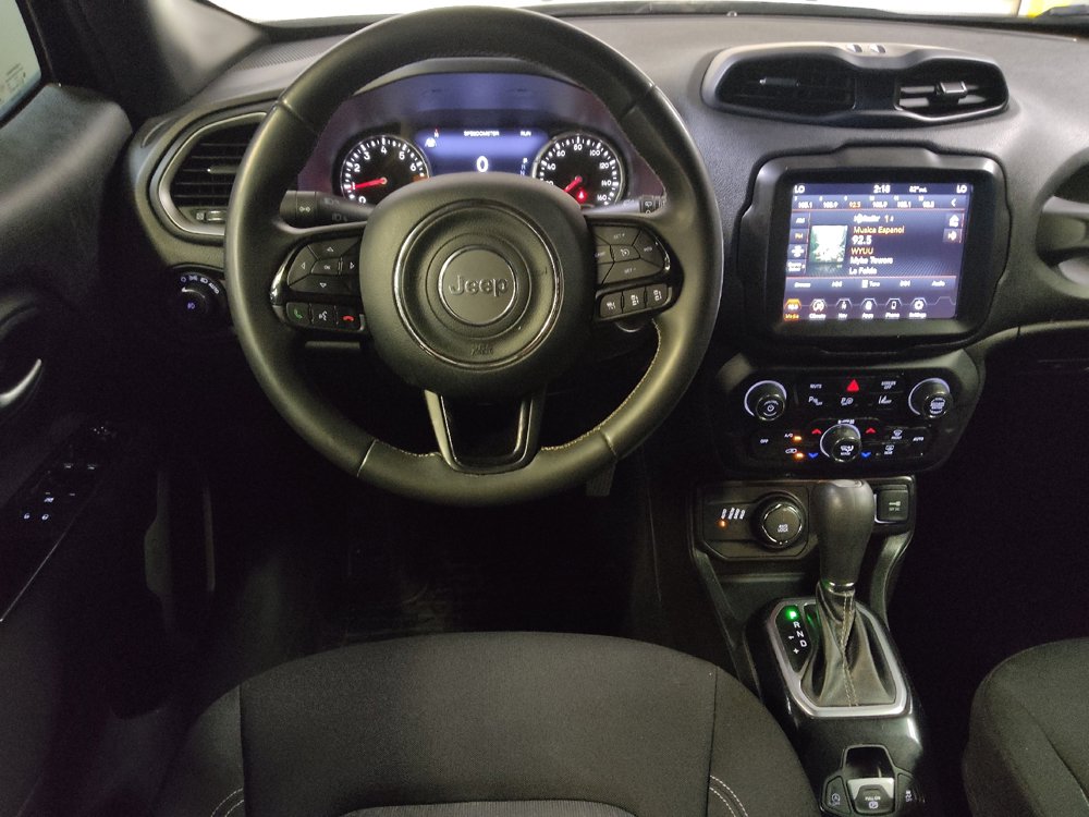 Used 2021 Jeep Renegade Latitude w/ Luxury Group II AWD/4WD image 22