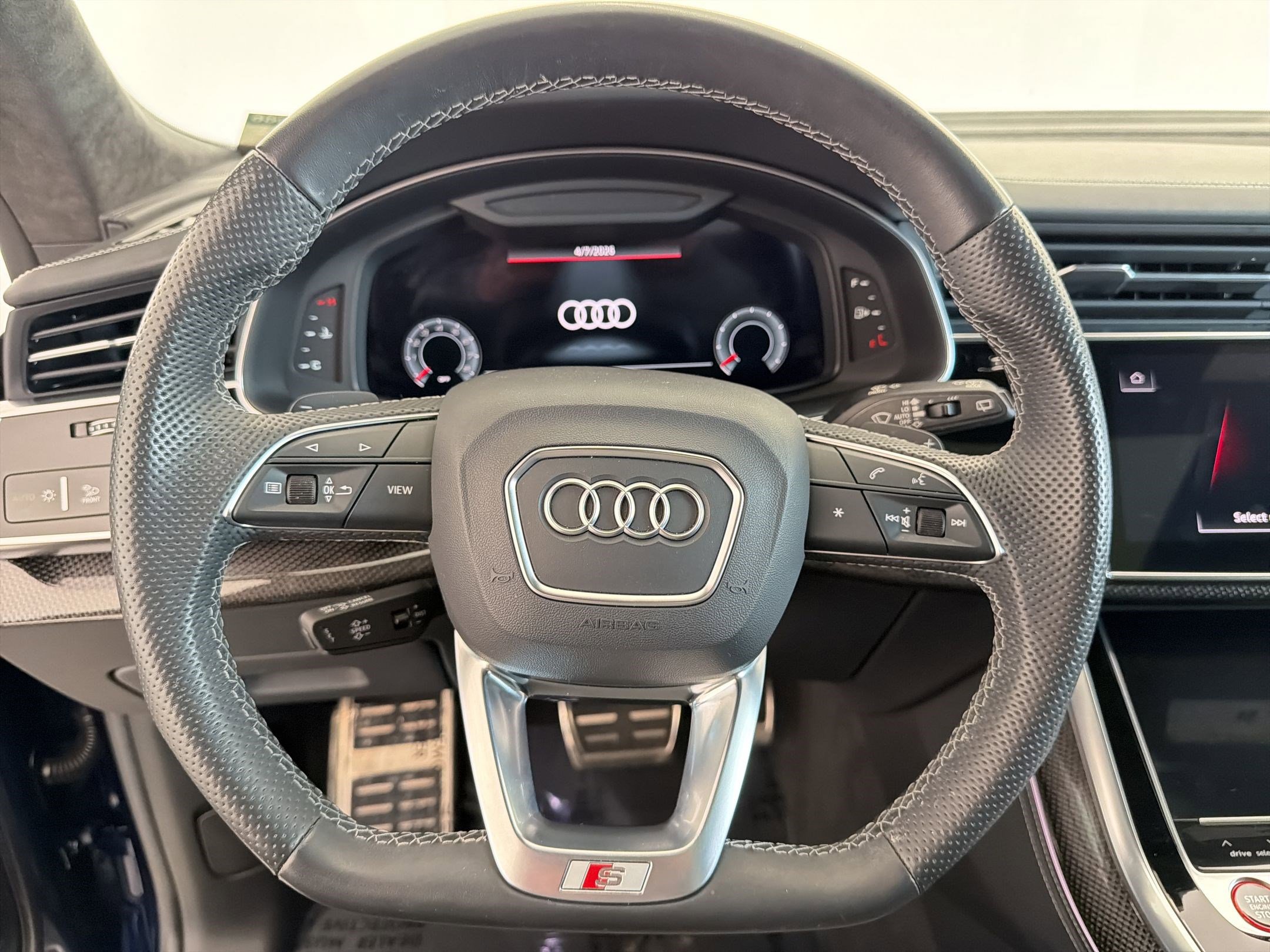 Used 2021 Audi SQ8 Prestige w/ Prestige Package image 18