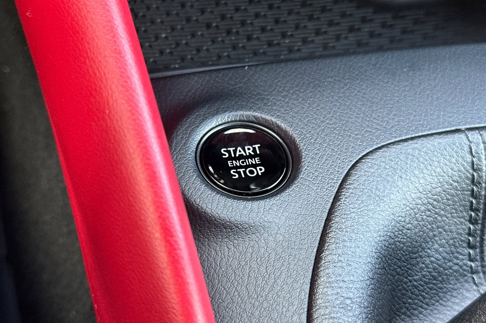 Used 2024 Nissan Z Performance w/ Floor Mat Package image 30