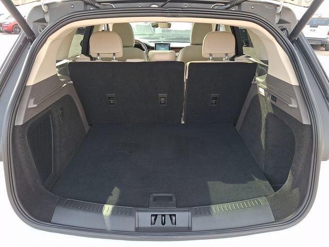 Used 2022 Lincoln Corsair Grand Touring image 30
