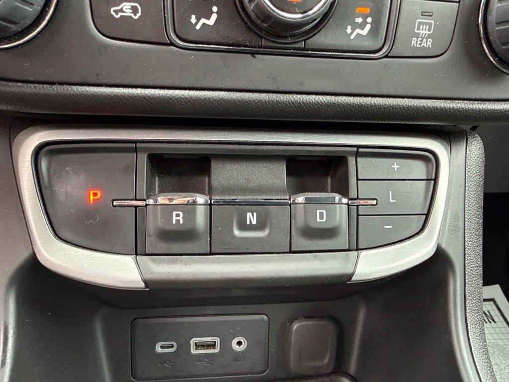 Used 2023 GMC Terrain SLE w/ Driver Convenience Package AWD/4WD image 33