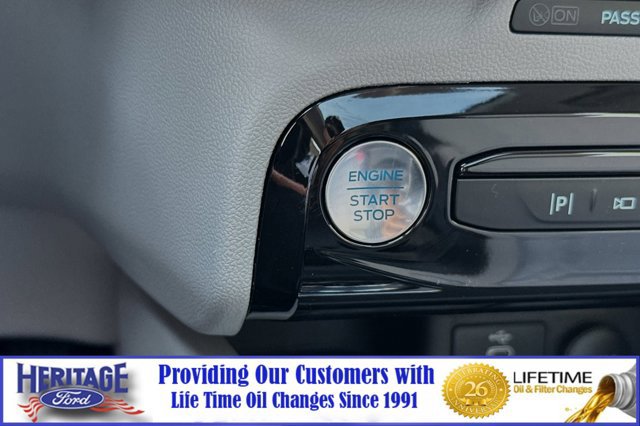 New 2024 Ford Escape SE w/ PHEV Premium Package image 20