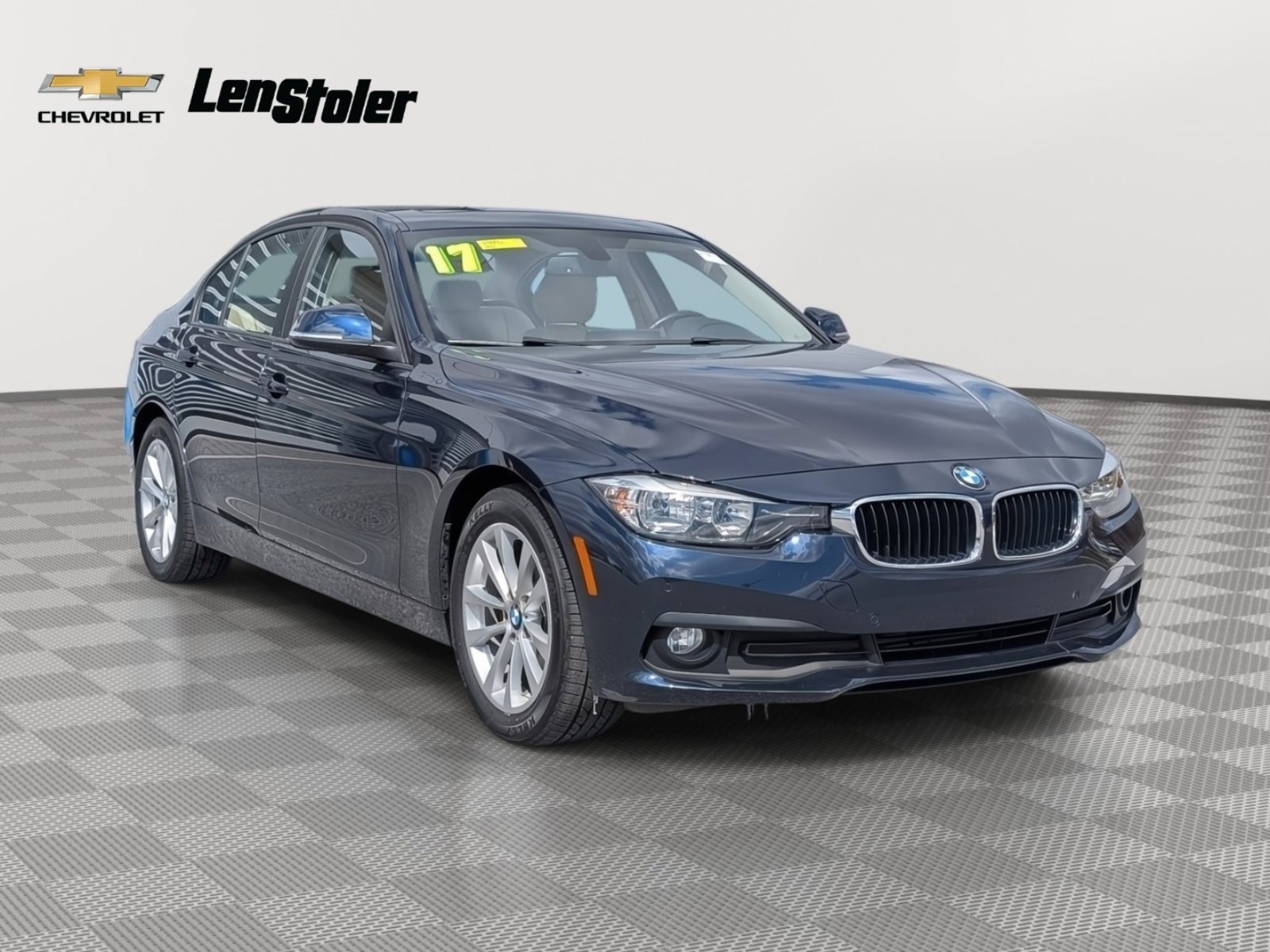 Used 2017 BMW 320i xDrive 320i xDrive image 7