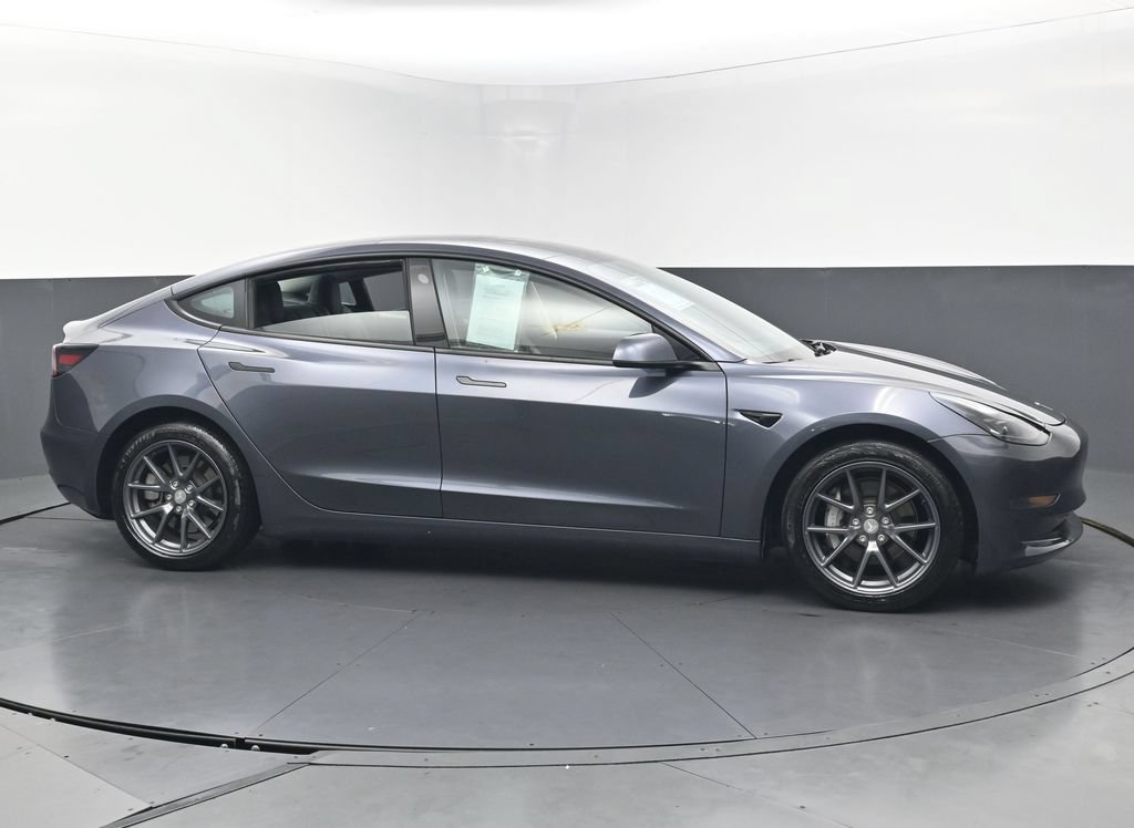 Used 2023 Tesla Model 3 Standard Range RWD image 5