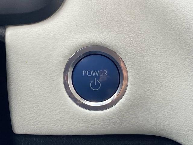 Used 2023 Toyota Sequoia Capstone AWD/4WD image 13