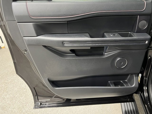 Used 2024 Ford Expedition Max Limited image 45