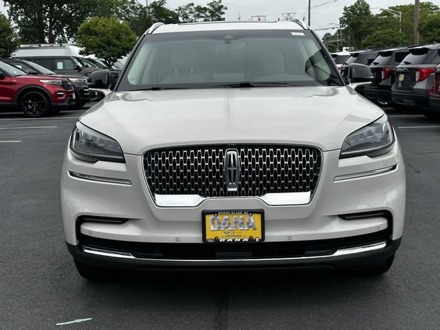 Certified 2023 Lincoln Aviator AWD w/ Premium Package image 2