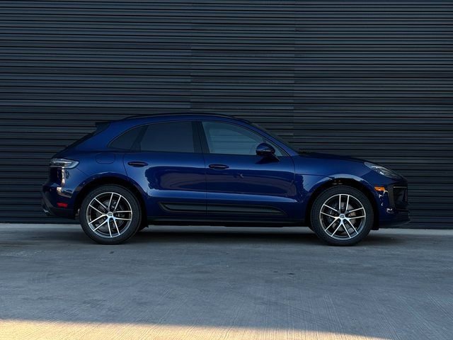 Certified 2026 Porsche Macan image 8