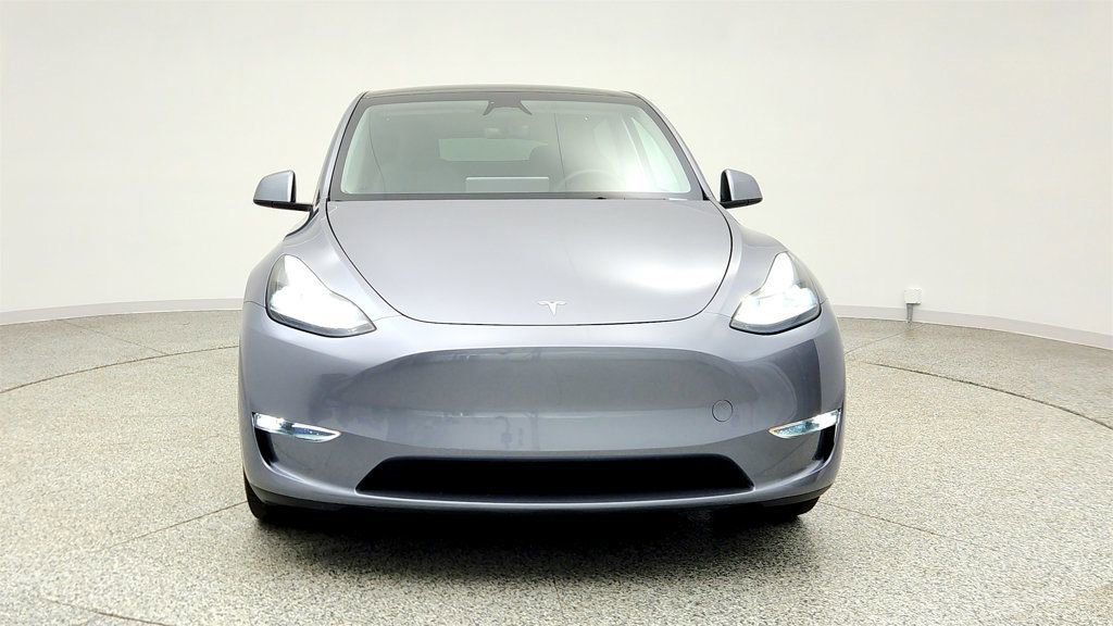 Used 2024 Tesla Model Y Long Range image 2
