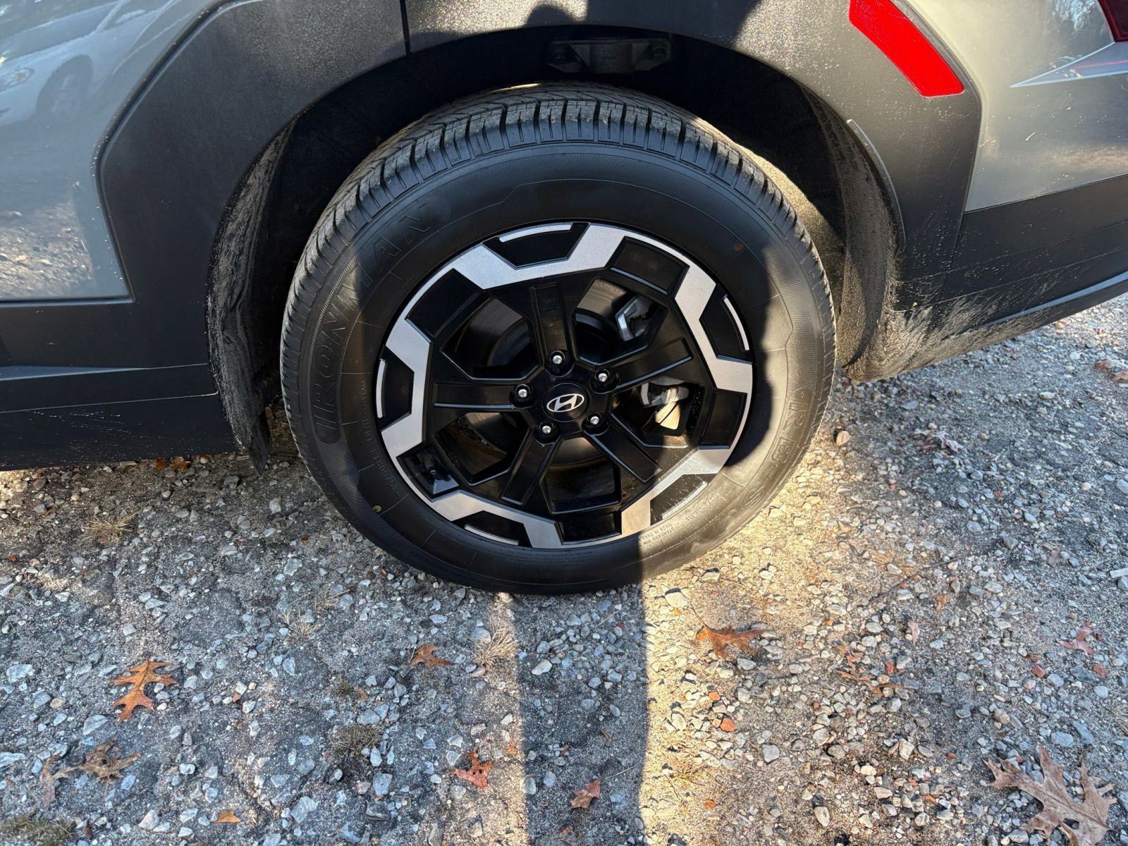 Used 2025 Hyundai Santa Fe SEL image 25