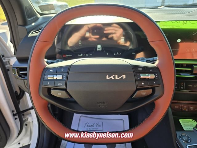 New 2026 Kia Sportage SX AWD/4WD image 14