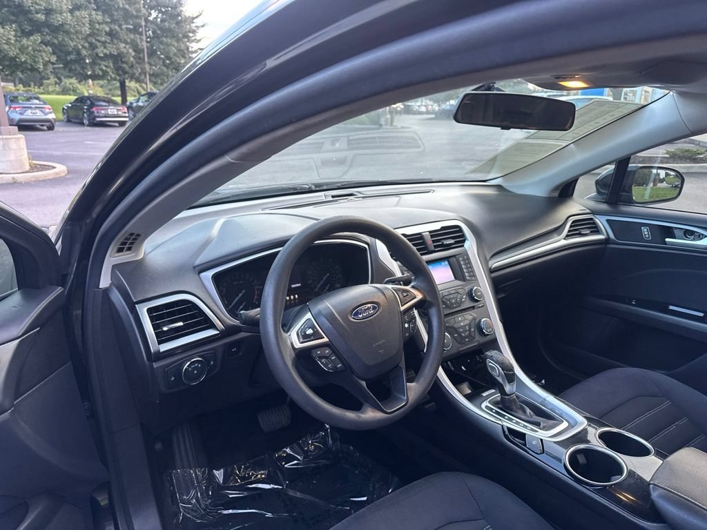Used 2013 Ford Fusion SE FWD image 46