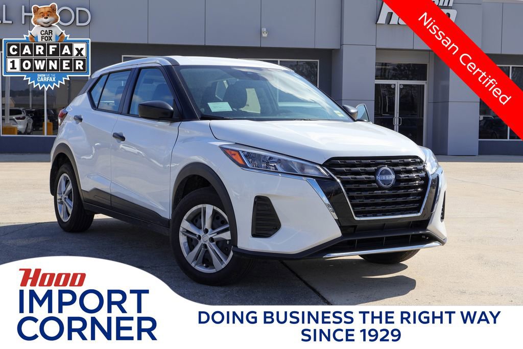 Certified 2025 Nissan Kicks Play S image 1