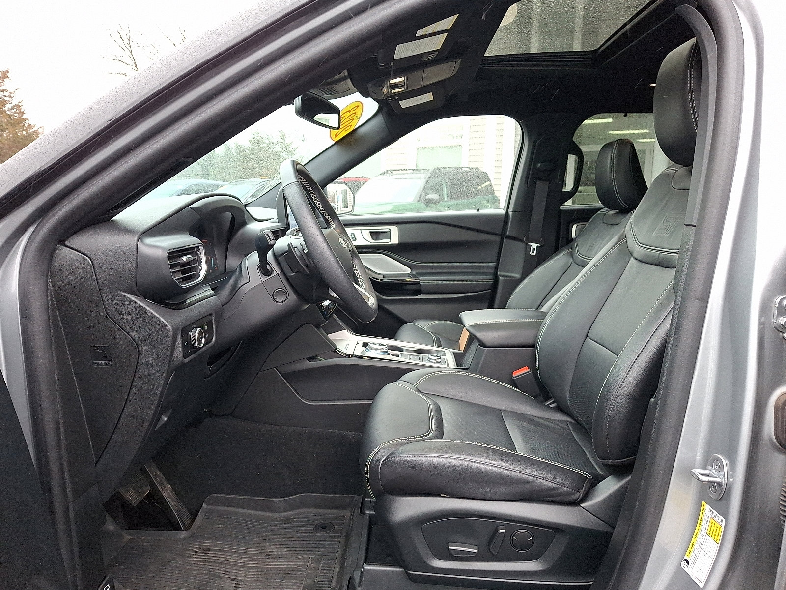 Certified 2023 Ford Explorer ST w/ Equipment Group 401A image 14