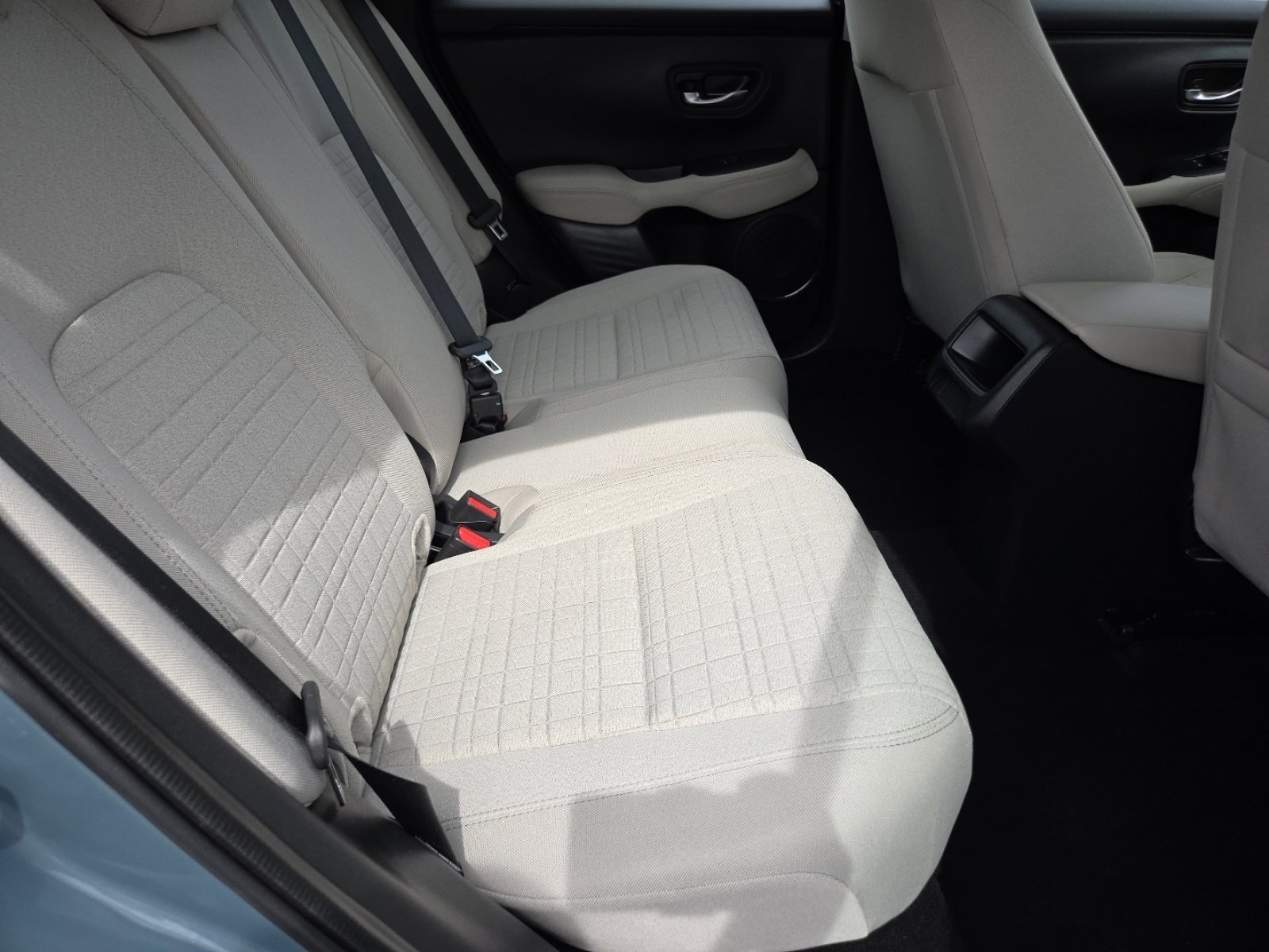 Certified 2025 Honda HR-V LX image 21