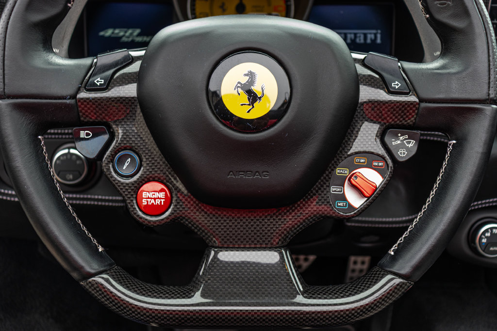 Used 2014 Ferrari 458 Spider RWD image 39