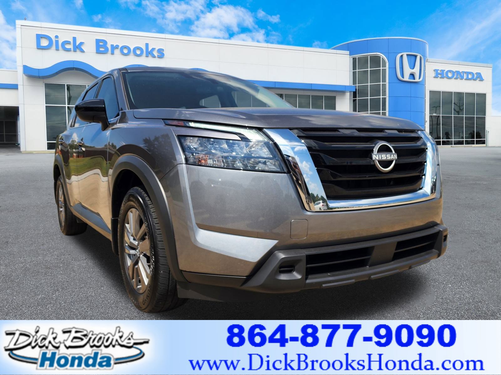 Used 2024 Nissan Pathfinder S