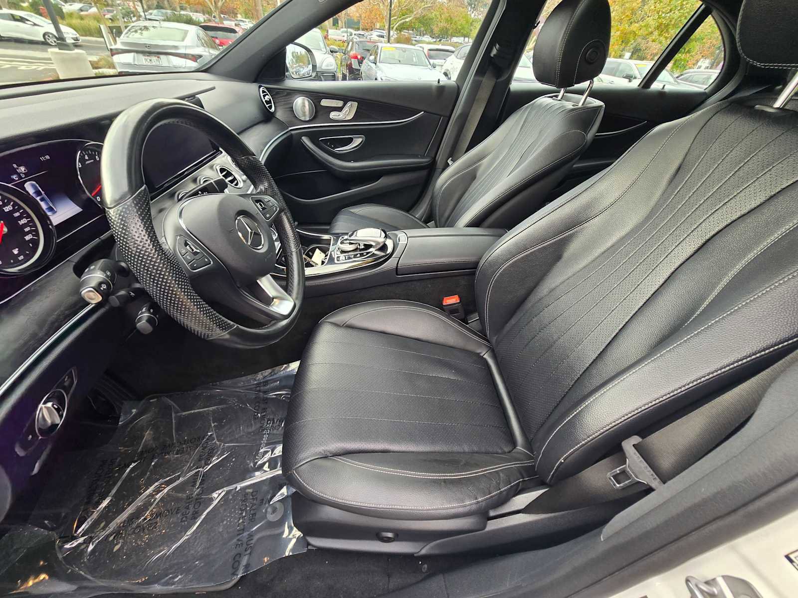 Used 2017 Mercedes-Benz E 300 image 24