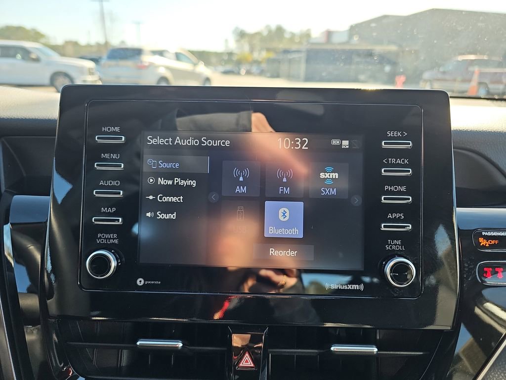 Used 2024 Toyota Camry SE image 25