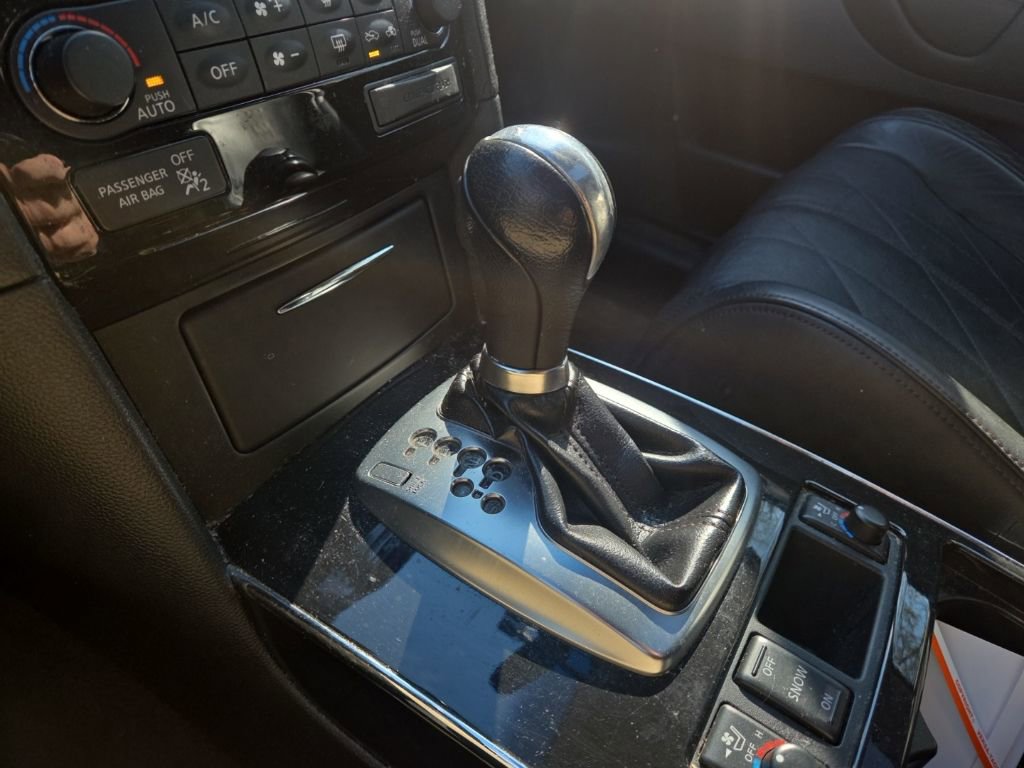 Used 2009 INFINITI FX35 2WD w/ Navigation Pkg image 16